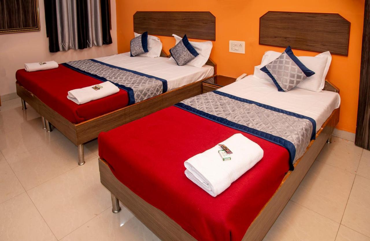 Vrindavan Comfort Inn Хайдарабад Экстерьер фото